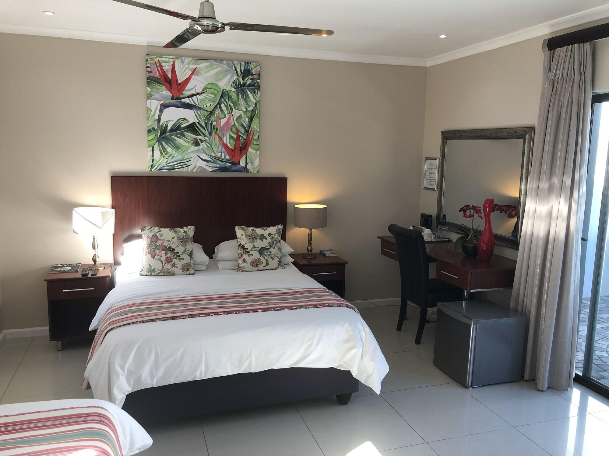 Le Blue Guesthouse Port Elizabeth Exterior foto